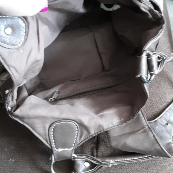 Purse - Picture 2 of 2